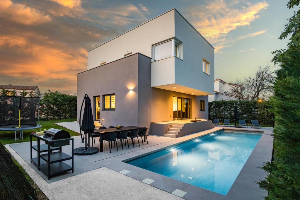 Stylish 4BHK House in Bangalore