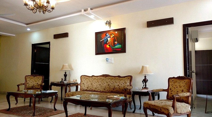Cozy 2-Bedroom Apartment in Jaipur